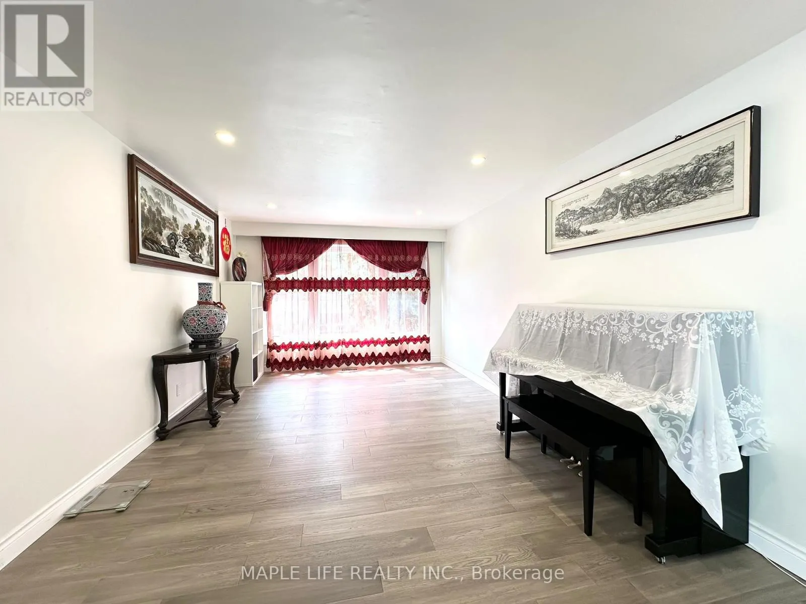 92 RAMEAU DRIVE