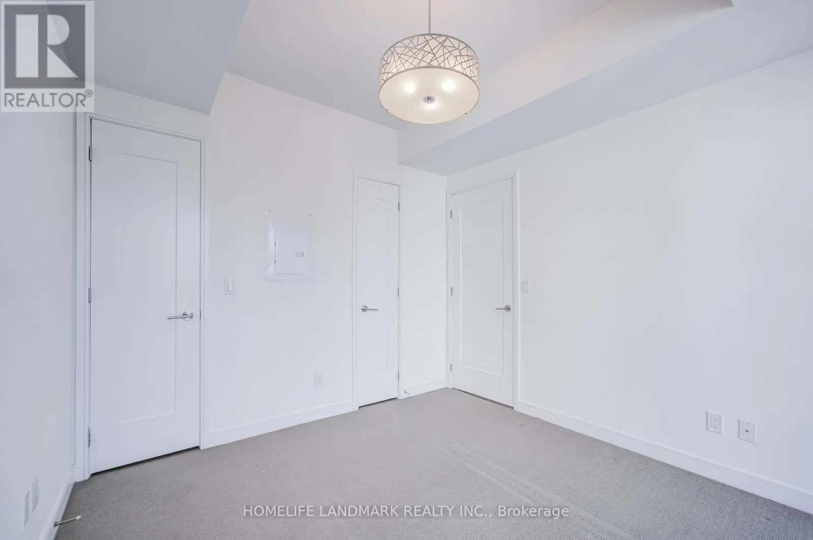 3601 - 88 SCOTT STREET