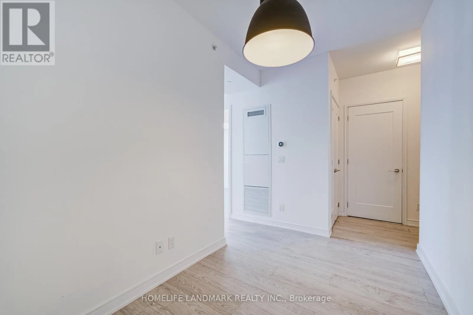 3601 - 88 SCOTT STREET