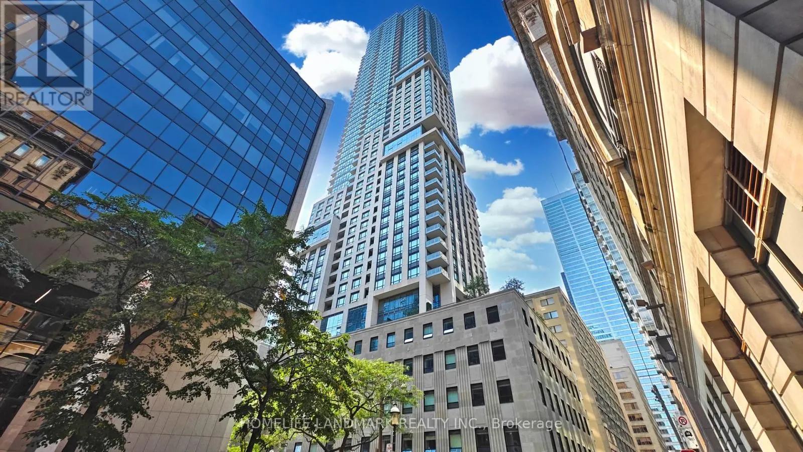 3601 - 88 SCOTT STREET