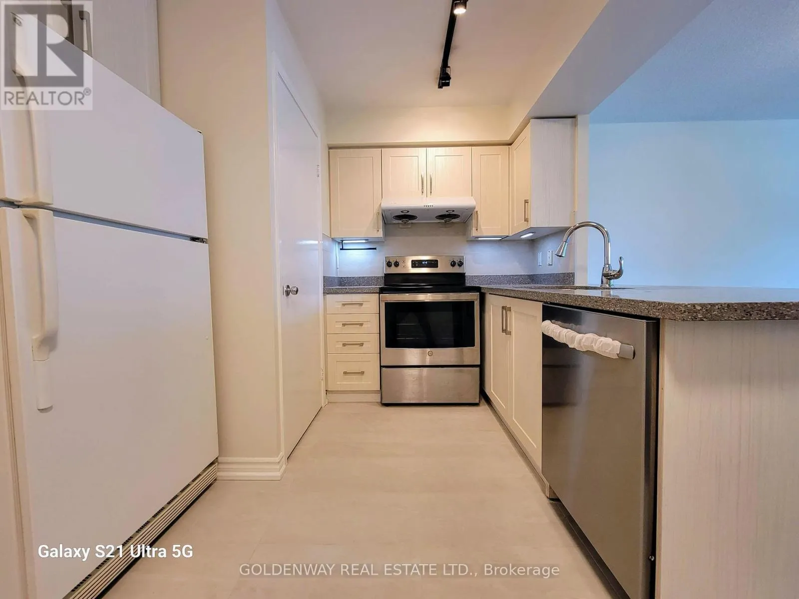 509 - 600 QUEENS QUAY W