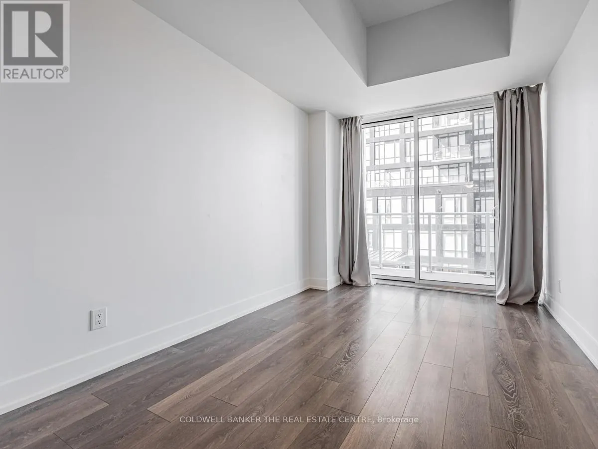 505 - 180 FAIRVIEW MALL DRIVE