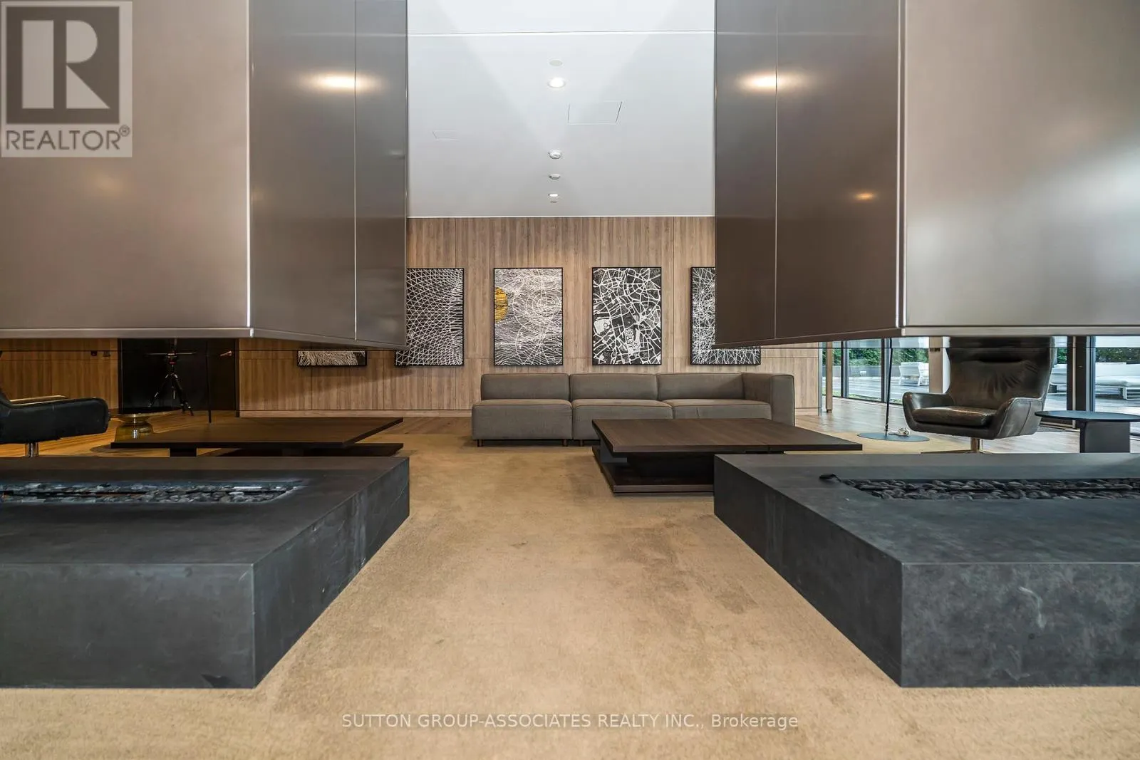 508W - 27 BATHURST STREET