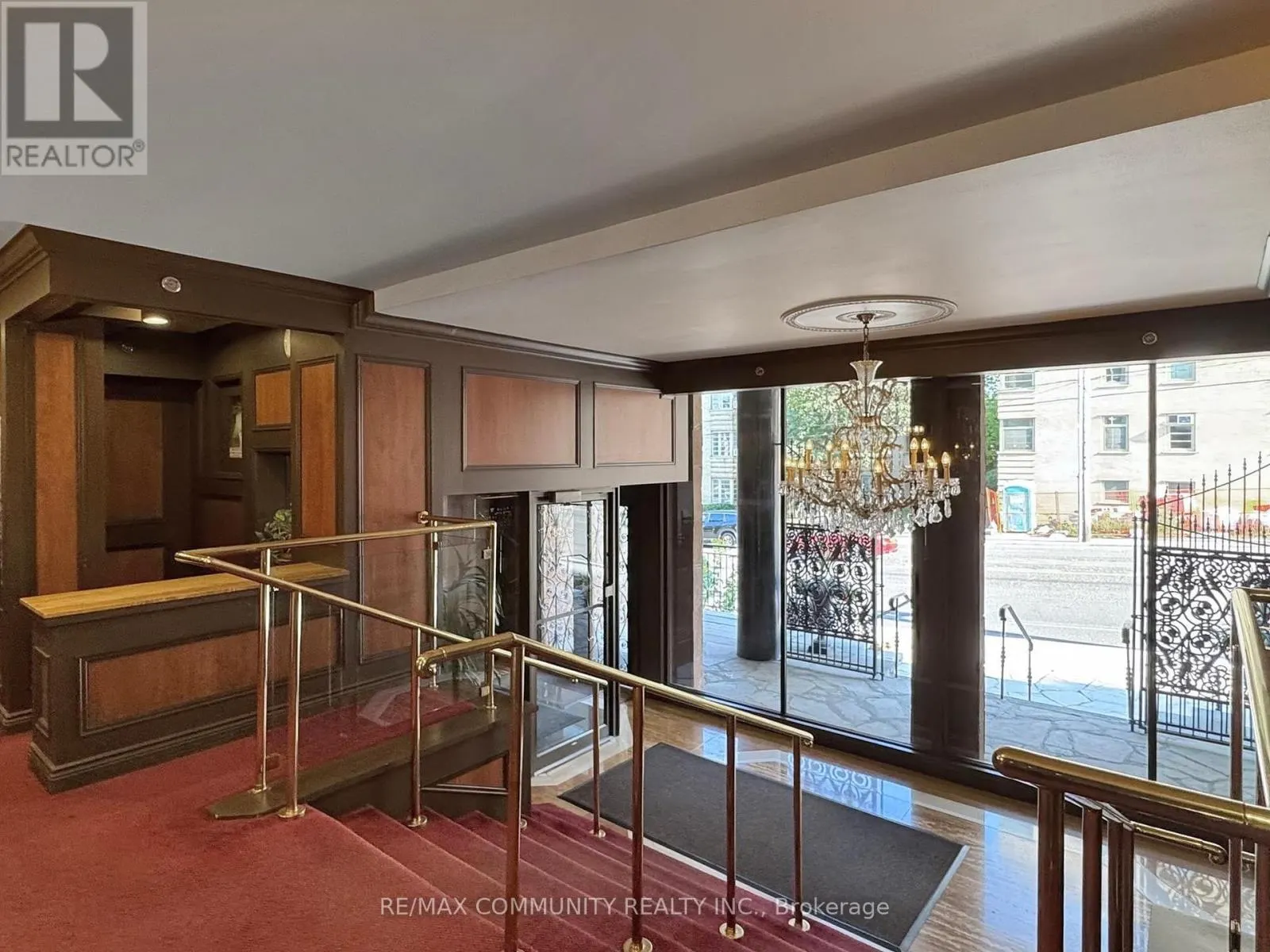 309 - 740 EGLINTON AVENUE W
