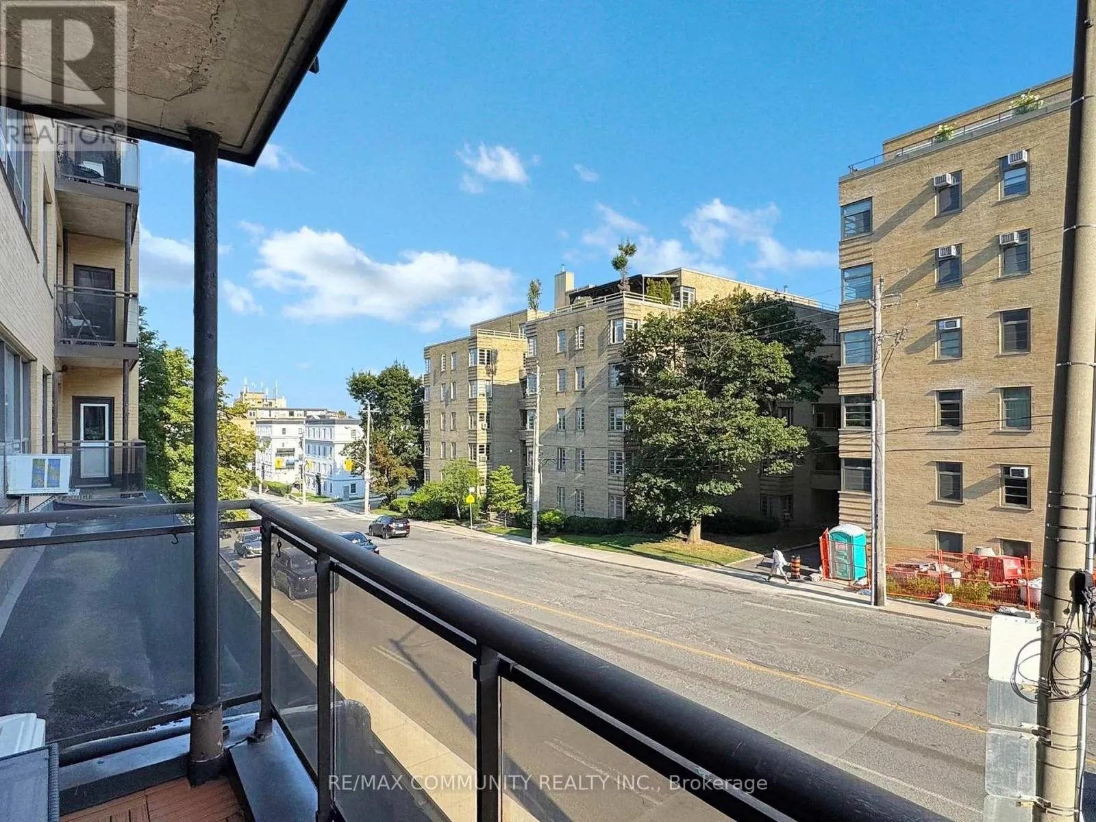 309 - 740 EGLINTON AVENUE W