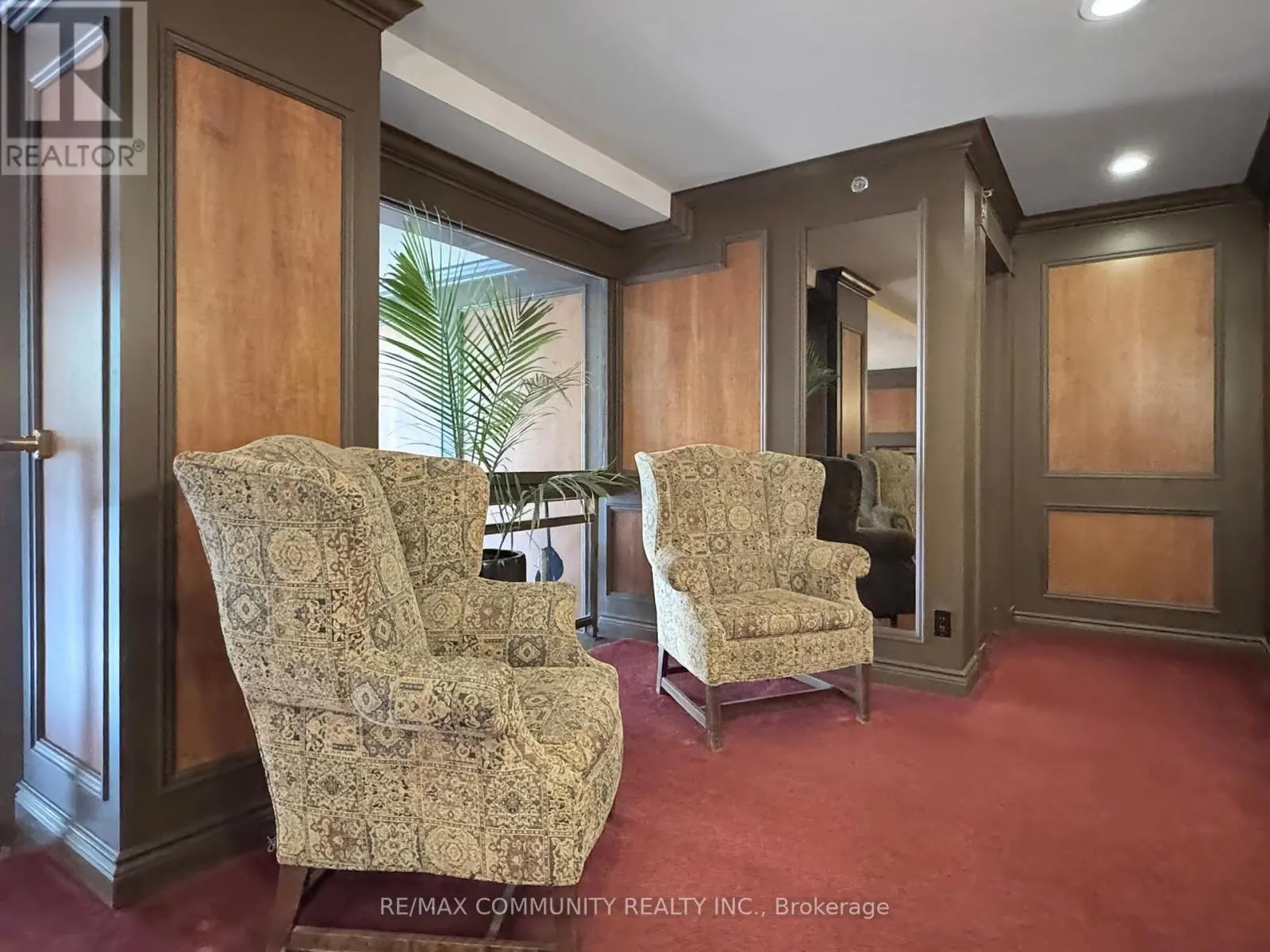 309 - 740 EGLINTON AVENUE W