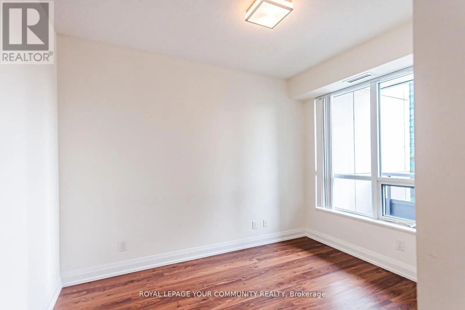 602 - 2 ANNDALE DRIVE