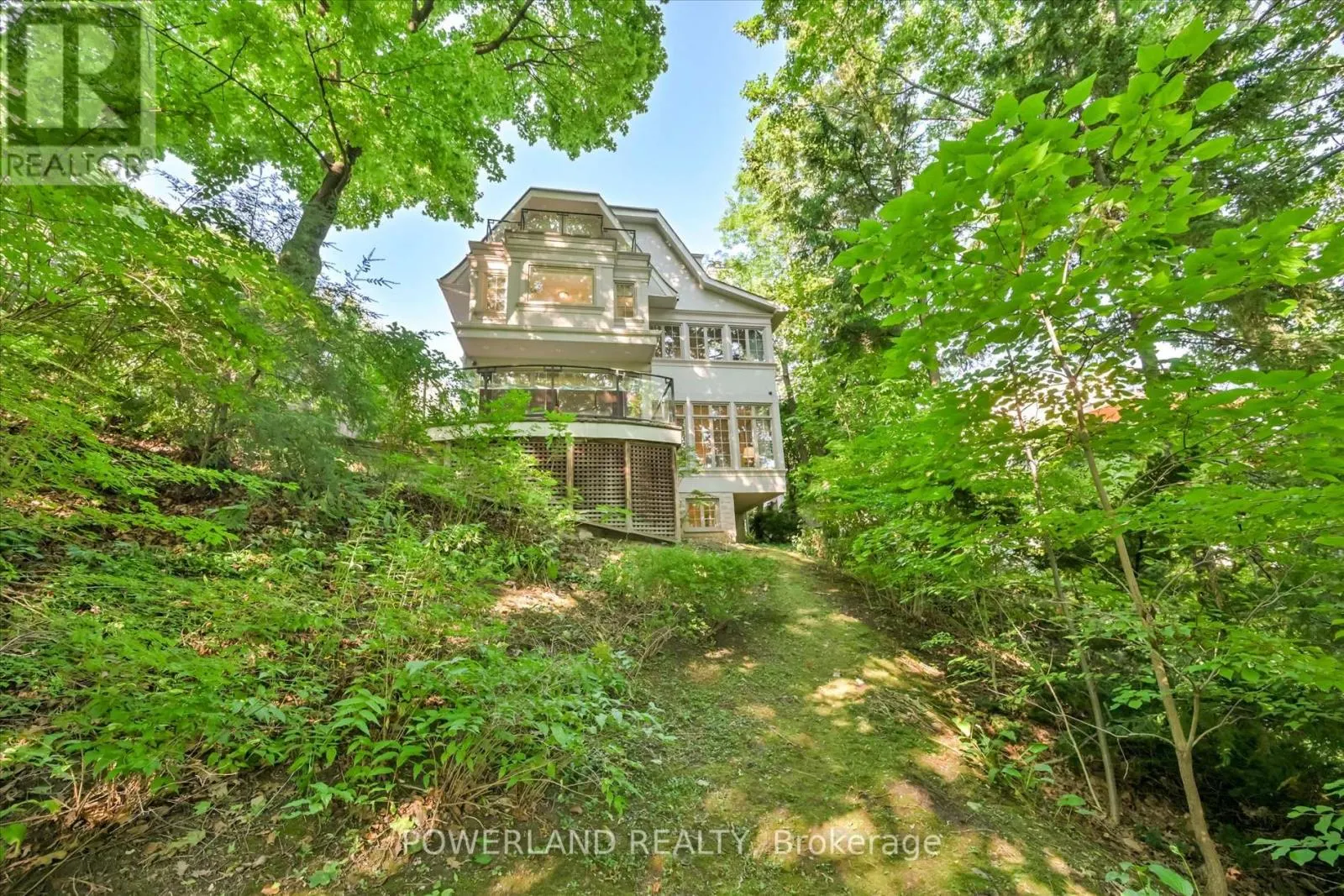 94 INGLEWOOD DRIVE
