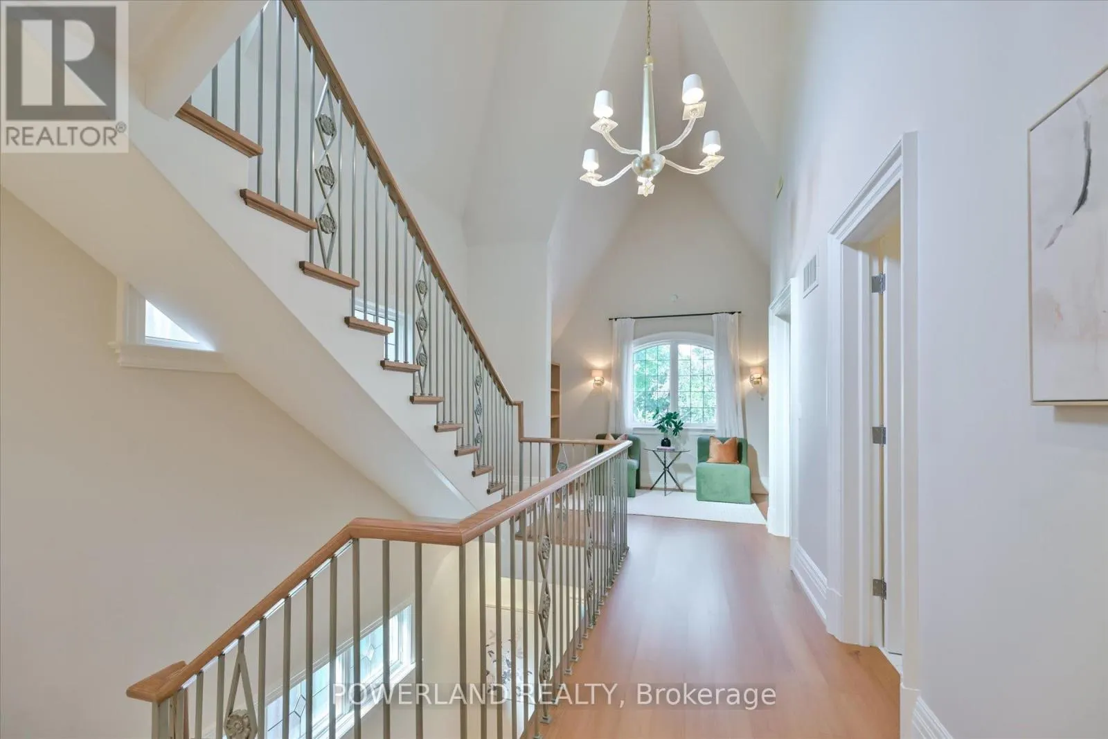 94 INGLEWOOD DRIVE