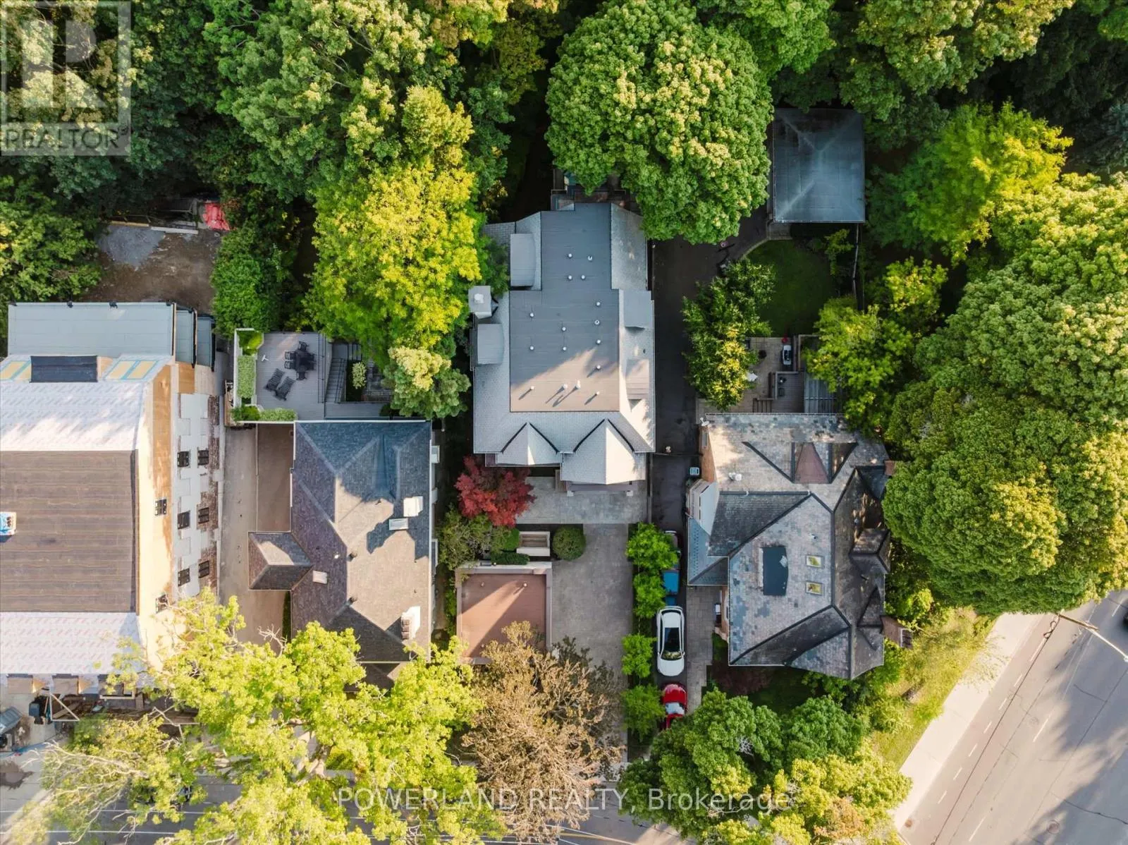 94 INGLEWOOD DRIVE