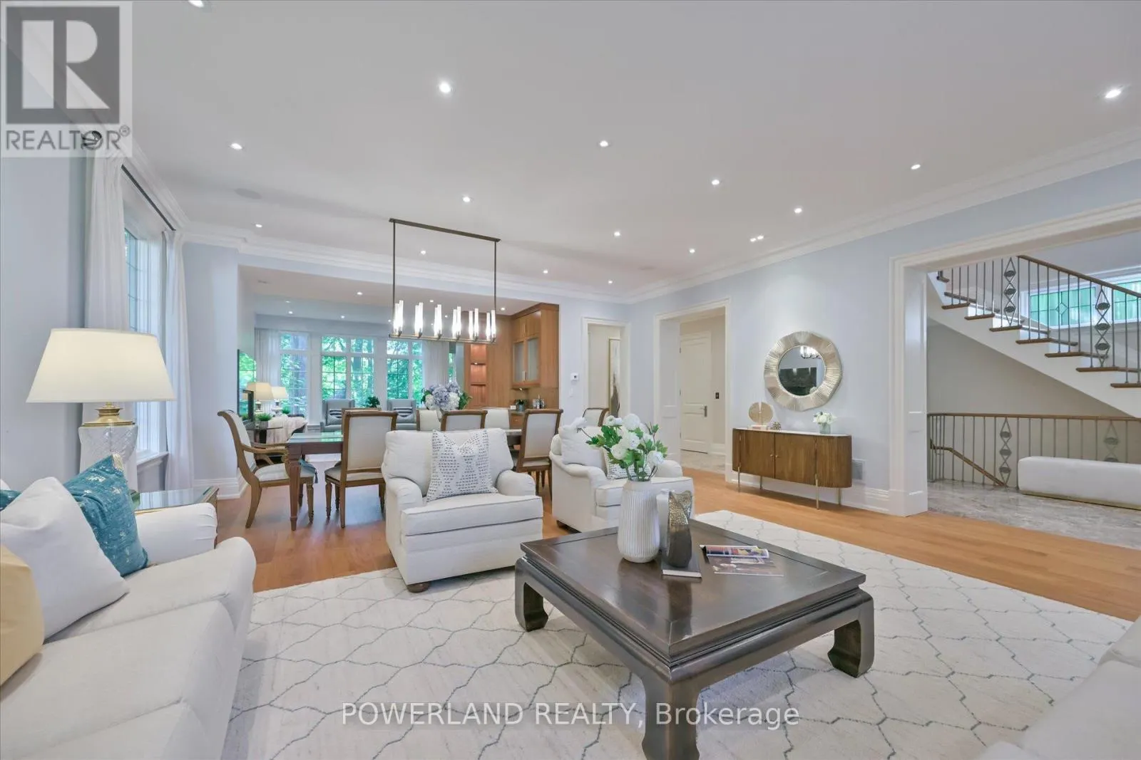 94 INGLEWOOD DRIVE
