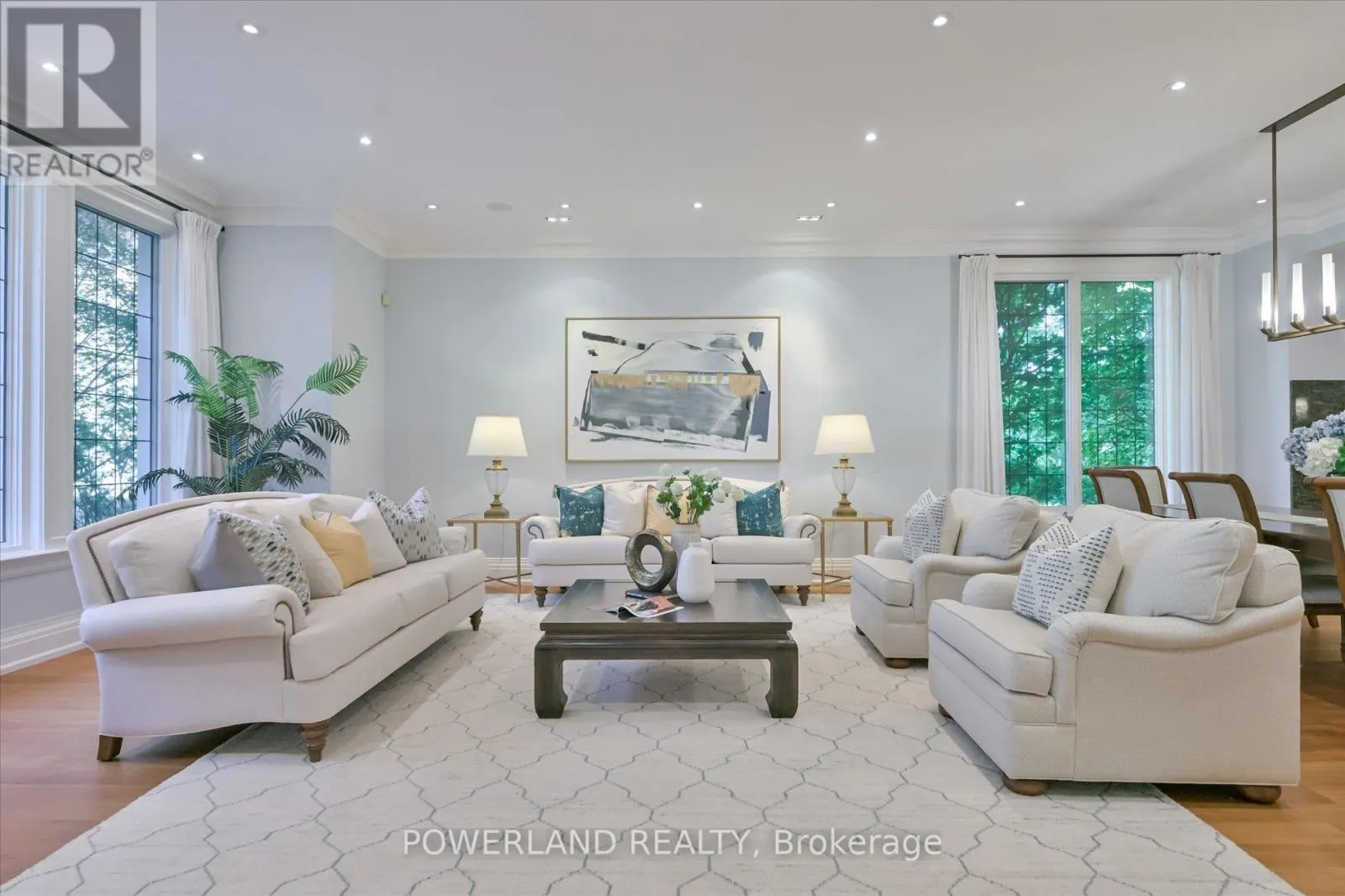 94 INGLEWOOD DRIVE