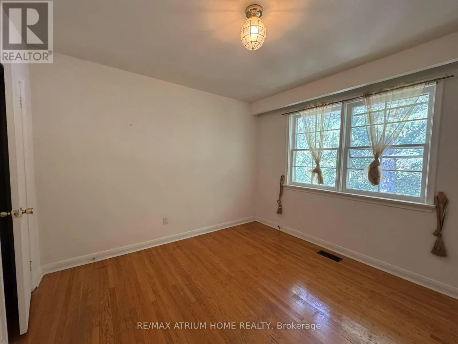 30 FLEMING DRIVE