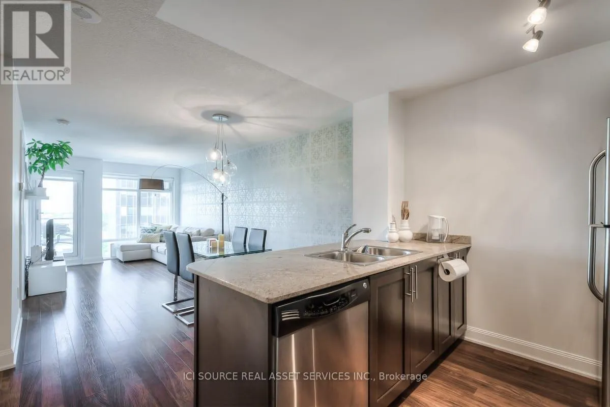 1706 - 2191 YONGE STREET
