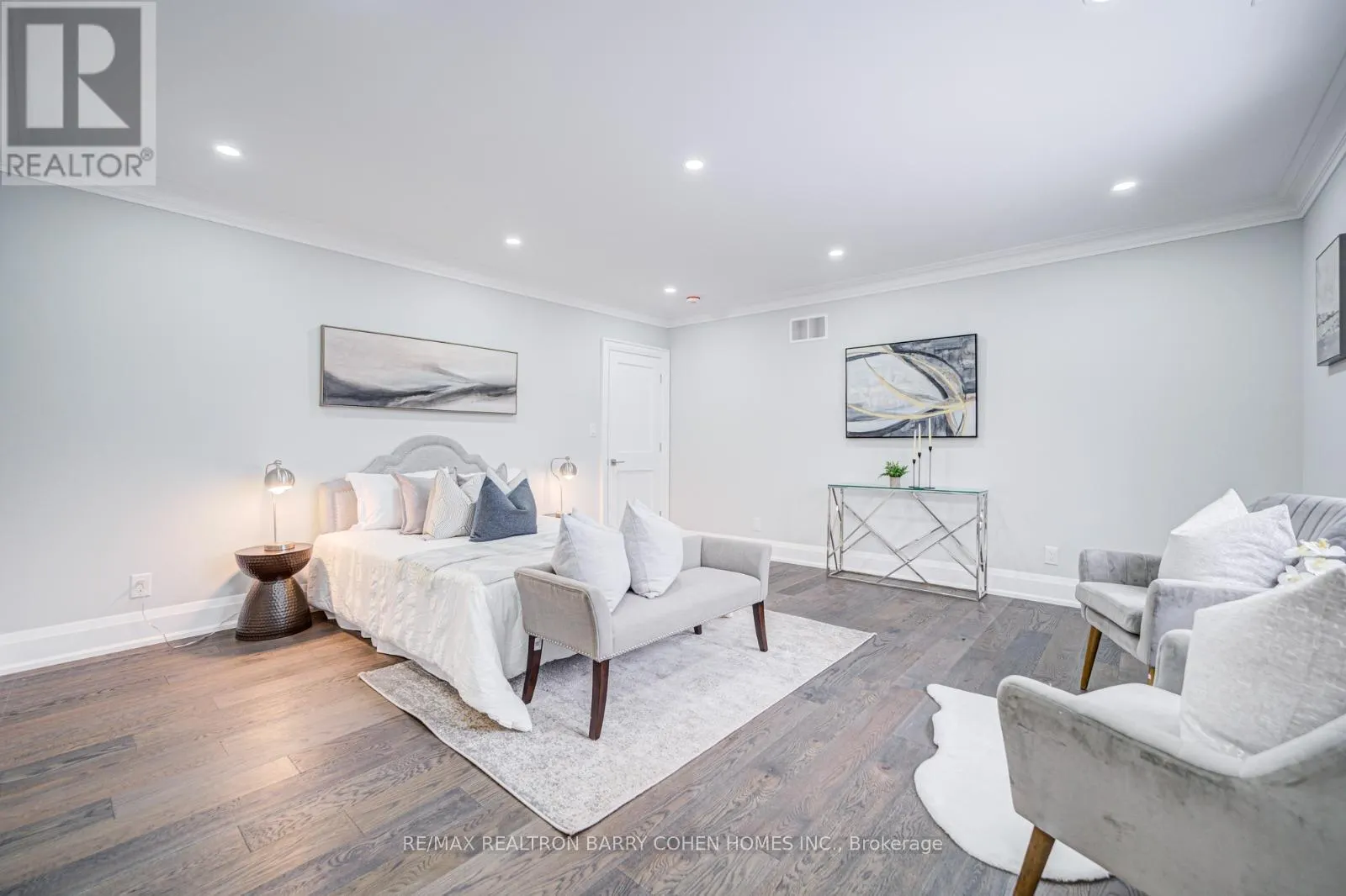 64 EMPRESS AVENUE