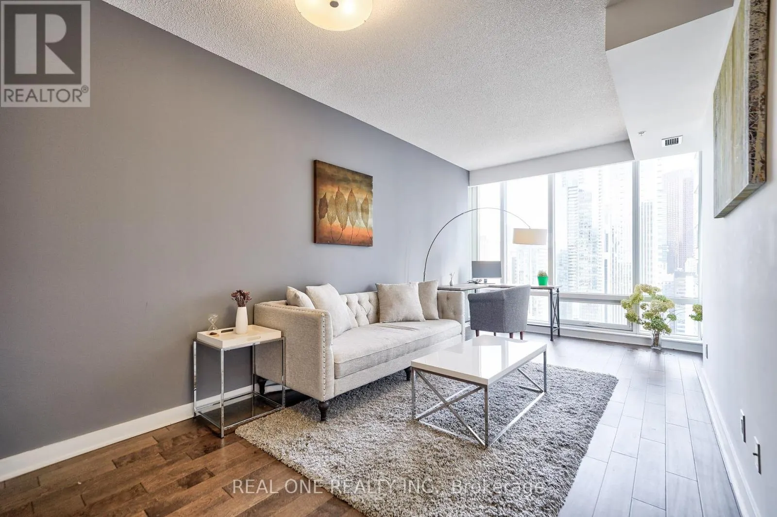 3106 - 295 ADELAIDE STREET W