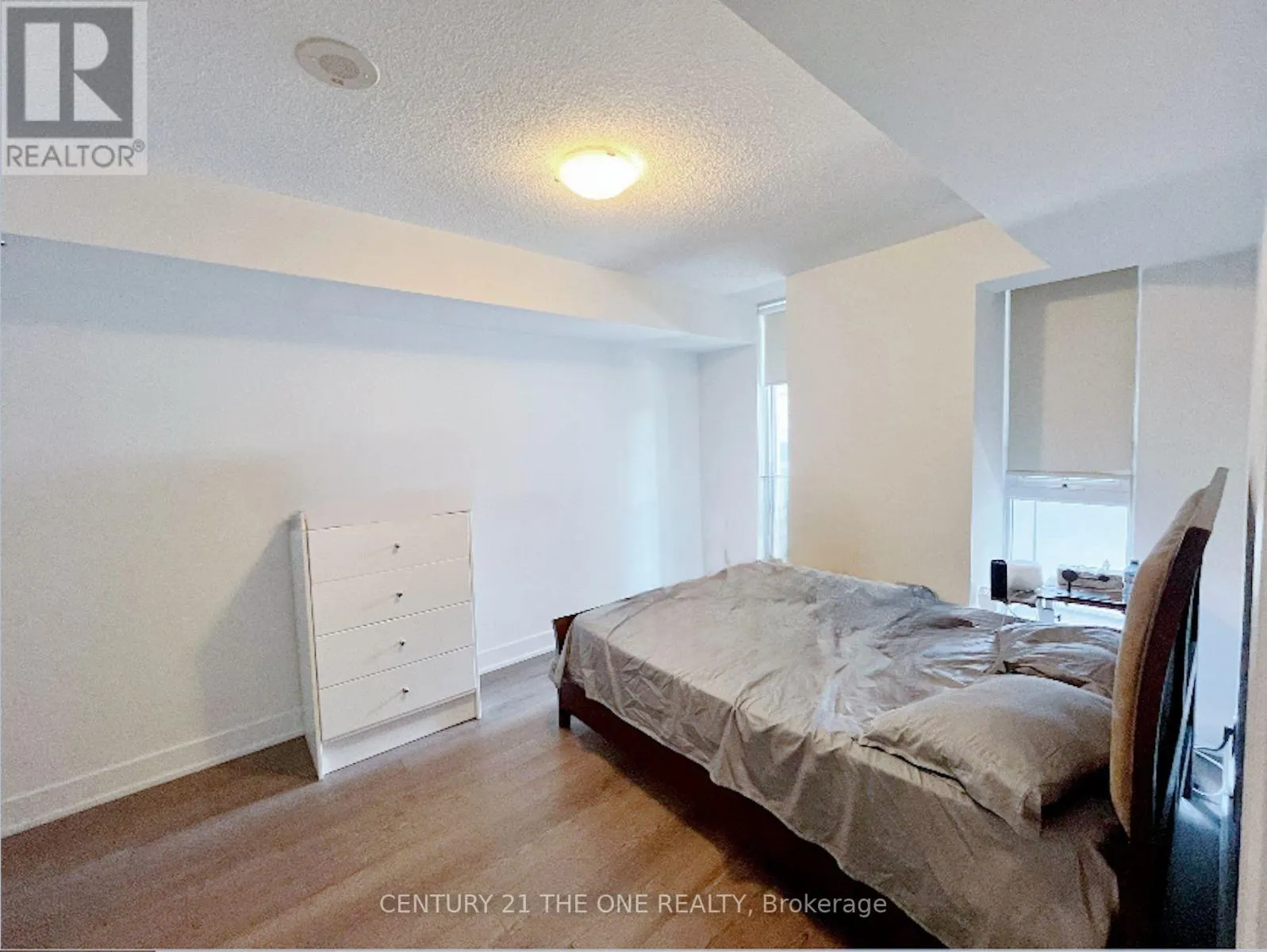 710 - 318 RICHMOND STREET W