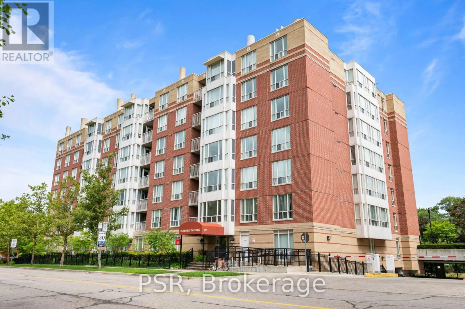 711 - 515 ROSEWELL AVENUE