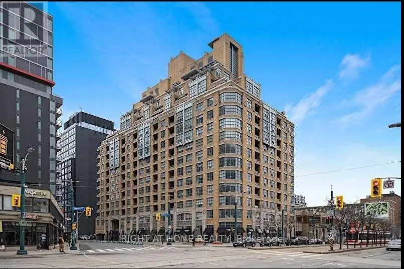 908 - 438 RICHMOND STREET W