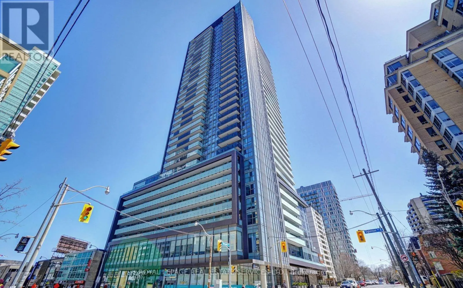 501 - 125 REDPATH AVENUE