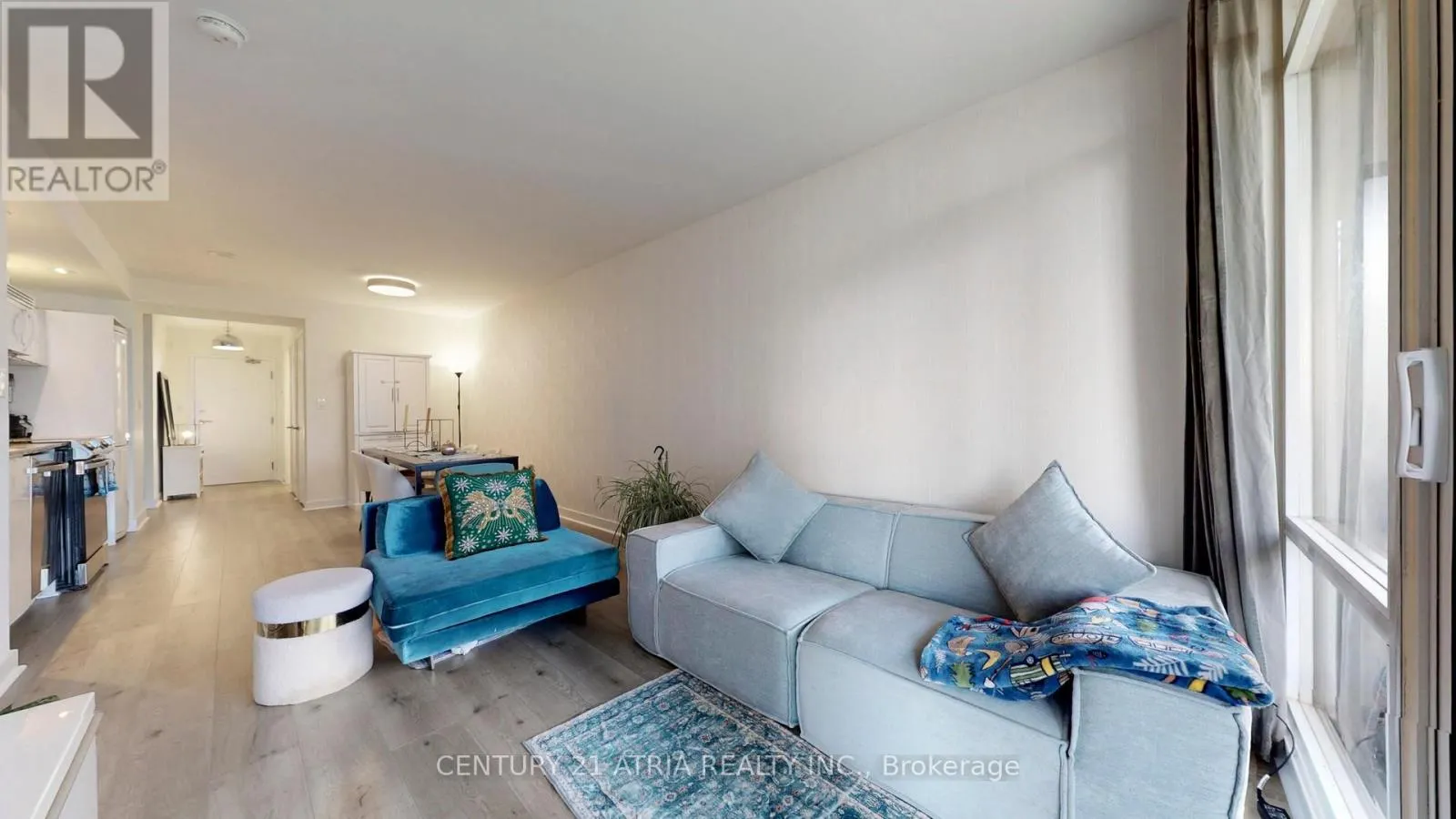 1708 - 4K SPADINA AVENUE