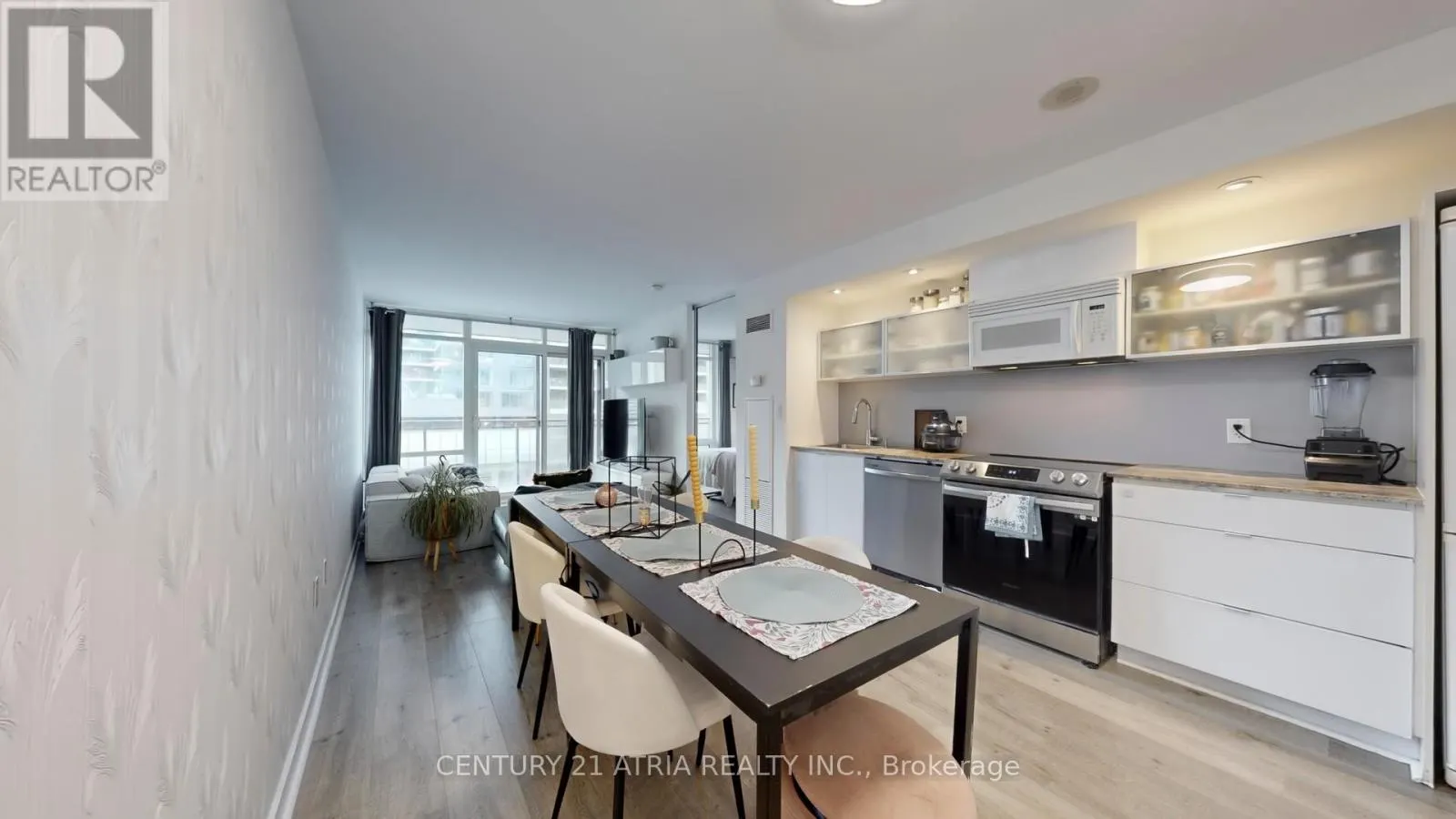 1708 - 4K SPADINA AVENUE