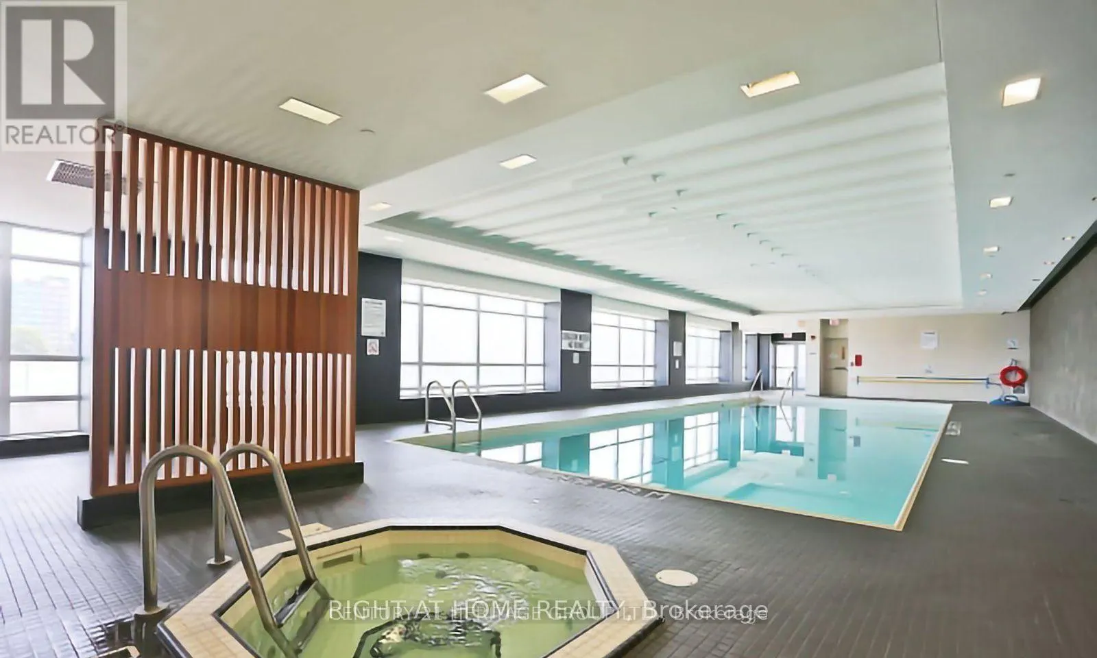 204 - 275 YORKLAND ROAD