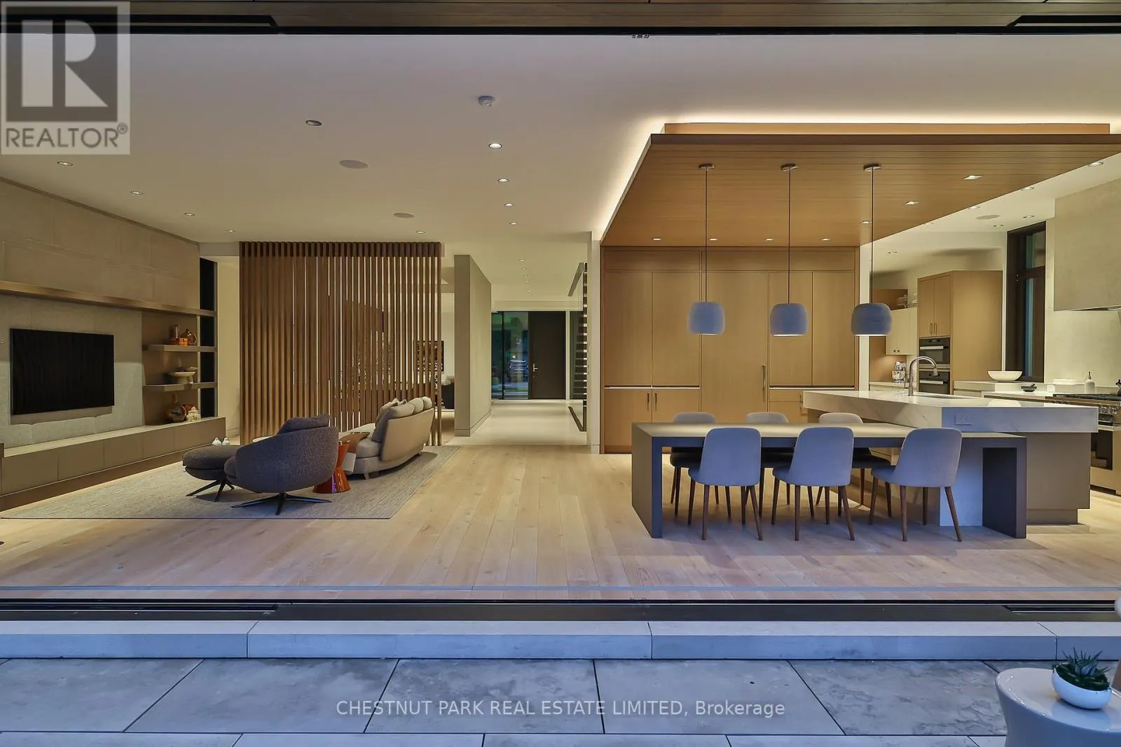 50 TEDDINGTON PARK AVENUE