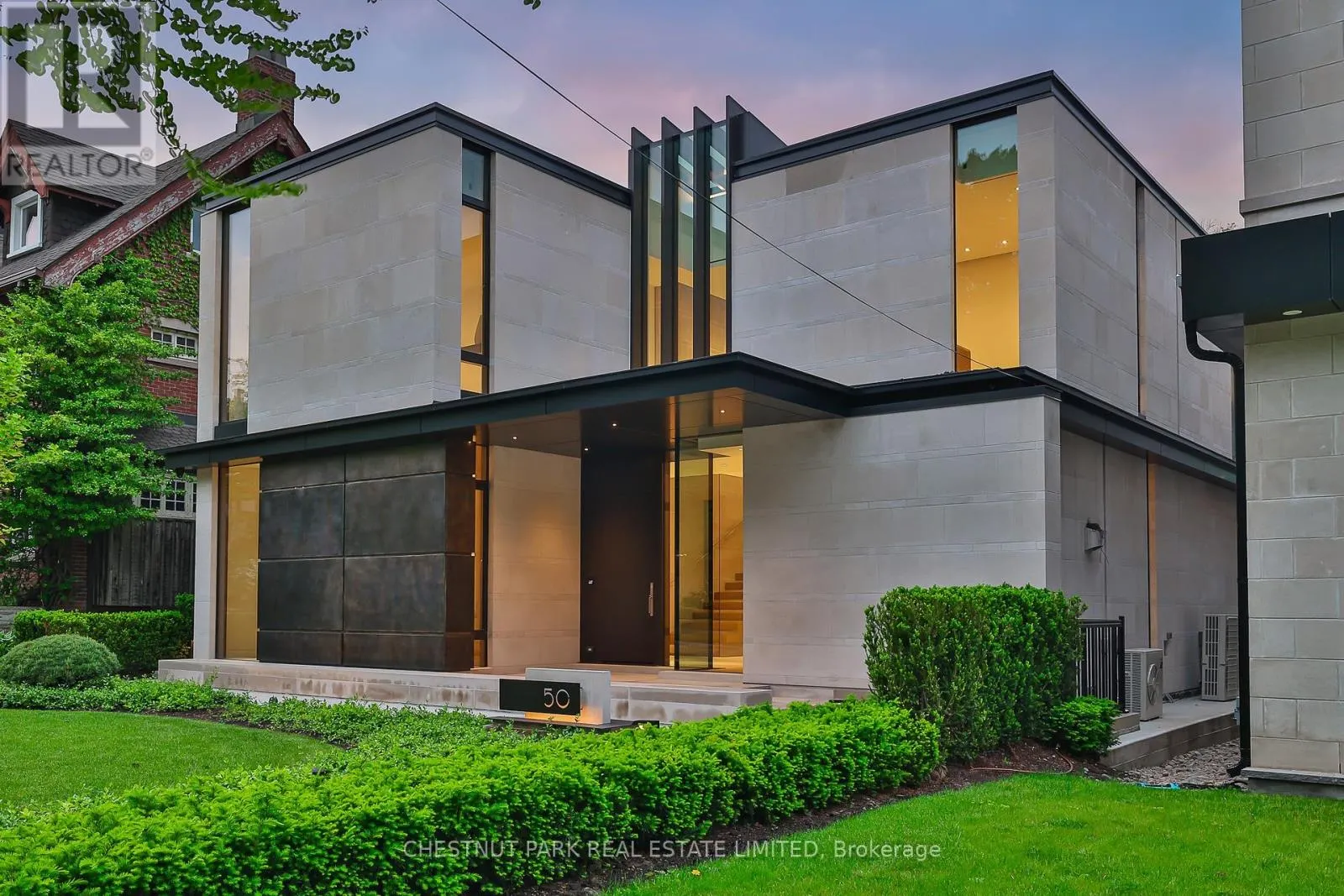 50 TEDDINGTON PARK AVENUE