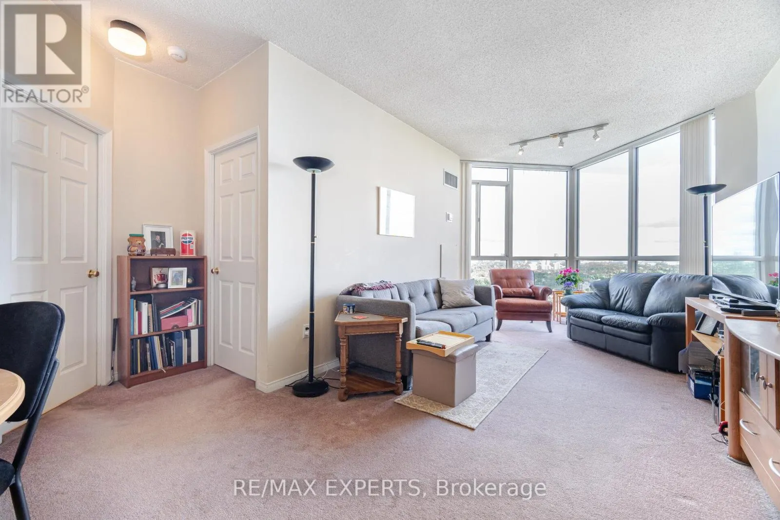 3610 - 7 CONCORDE PLACE