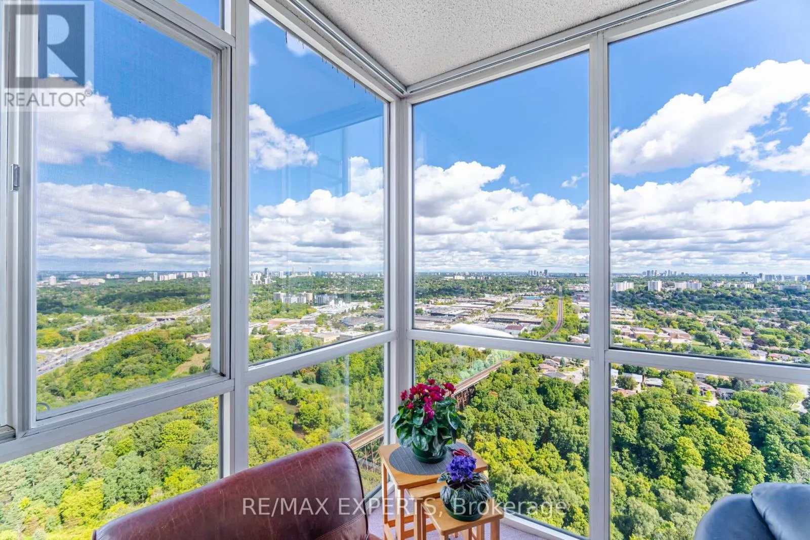 3610 - 7 CONCORDE PLACE