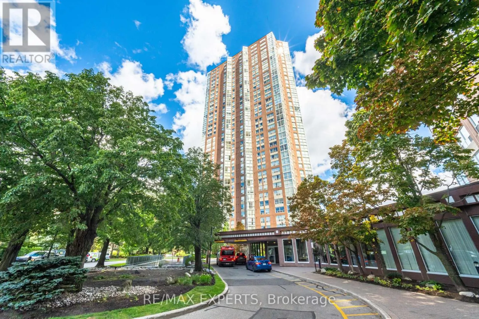 3610 - 7 CONCORDE PLACE
