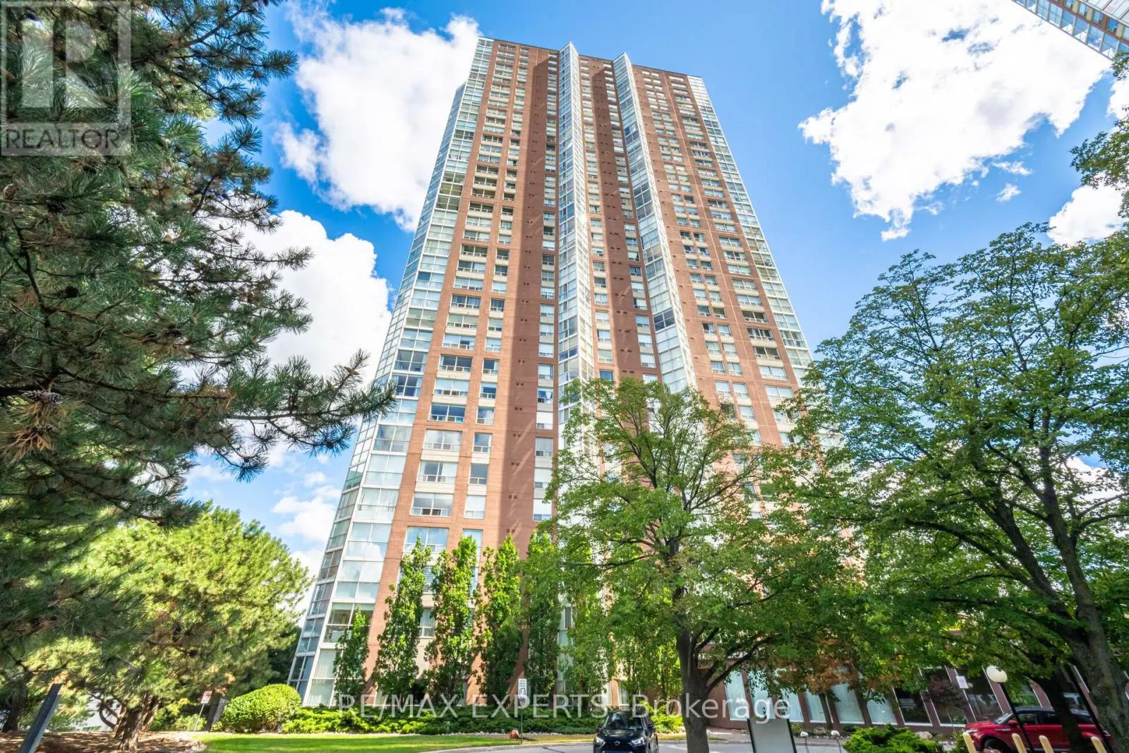 3610 - 7 CONCORDE PLACE