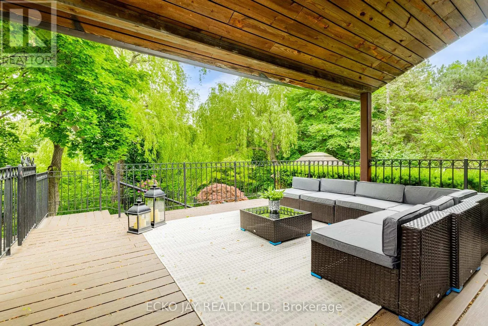 45 BROADLEAF ROAD