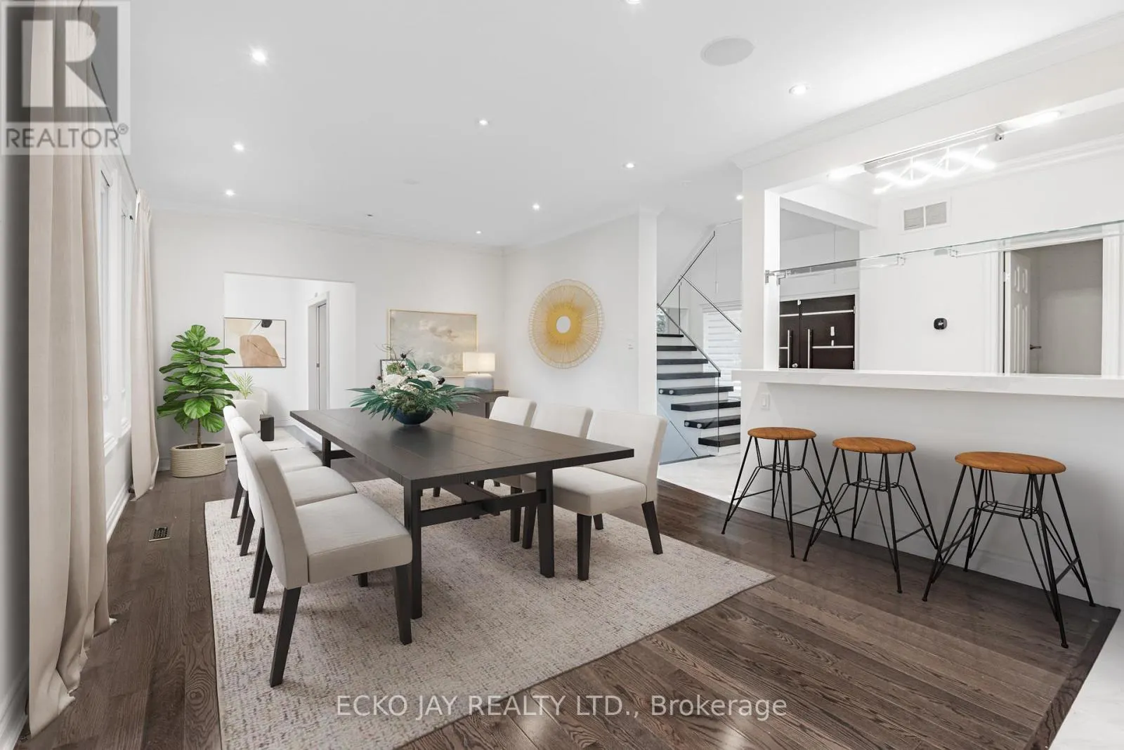 45 BROADLEAF ROAD