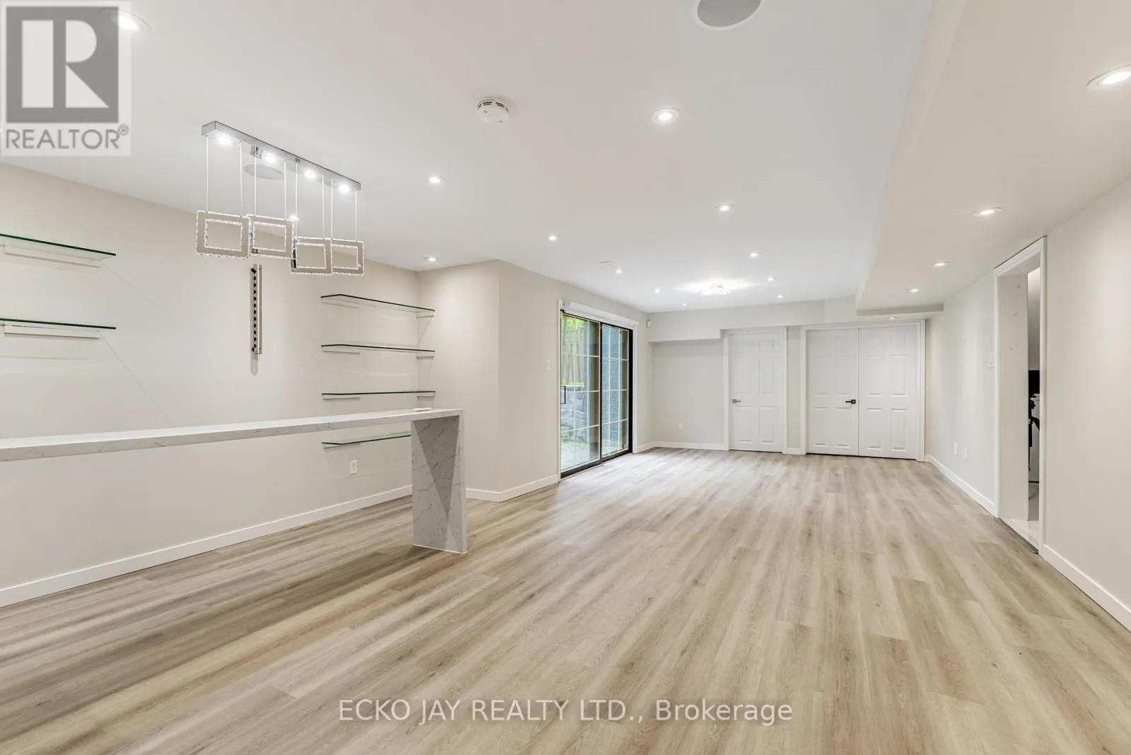 45 BROADLEAF ROAD