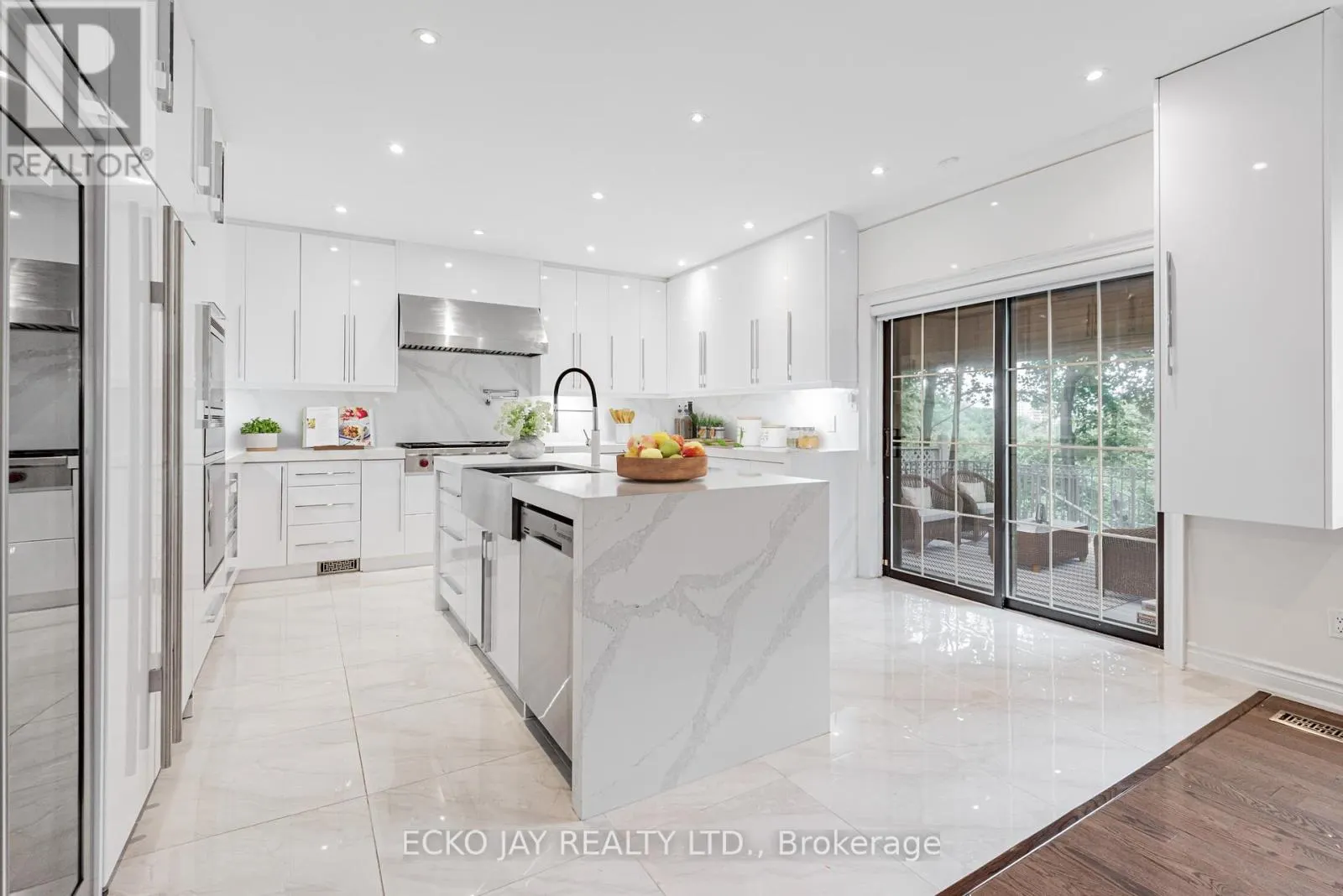 45 BROADLEAF ROAD