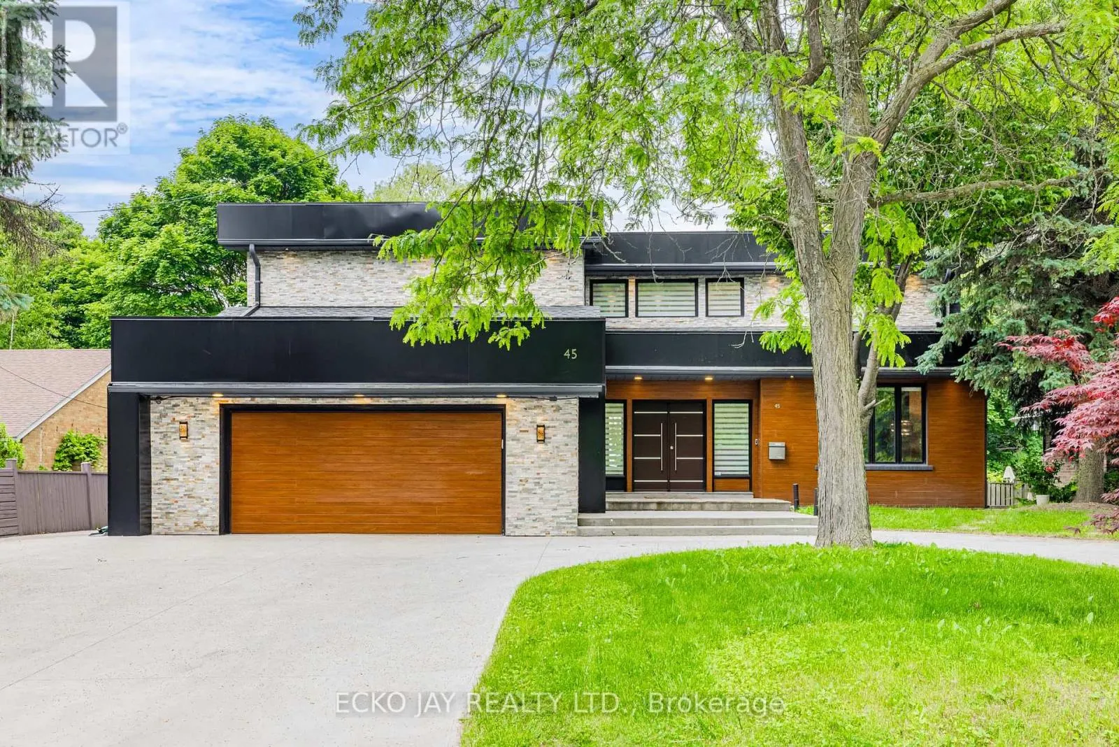 45 BROADLEAF ROAD