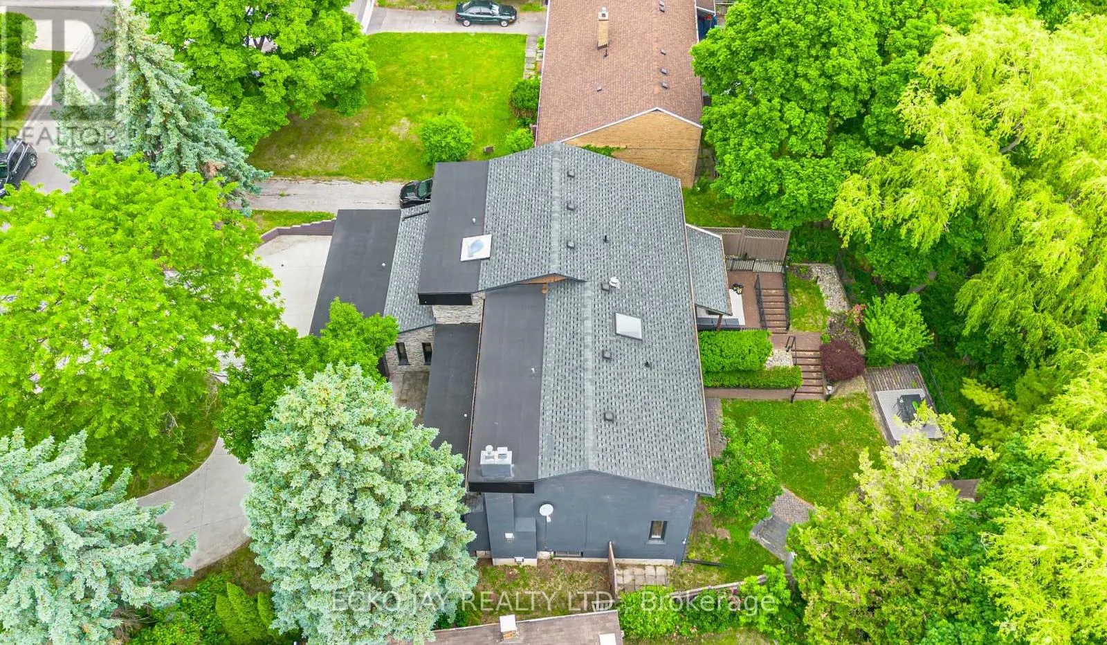 45 BROADLEAF ROAD