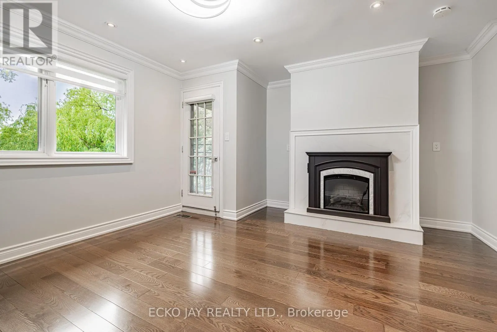 45 BROADLEAF ROAD