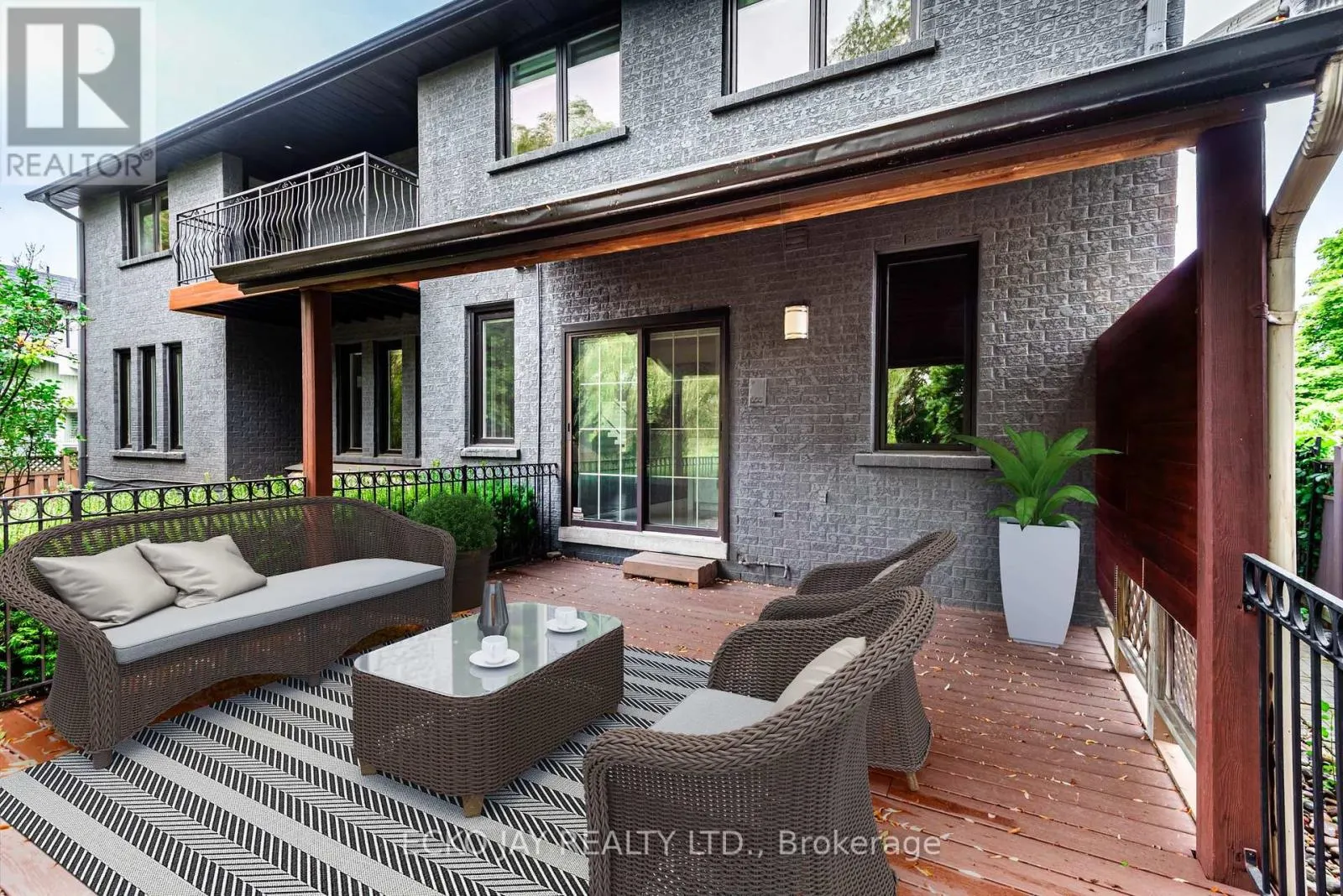 45 BROADLEAF ROAD
