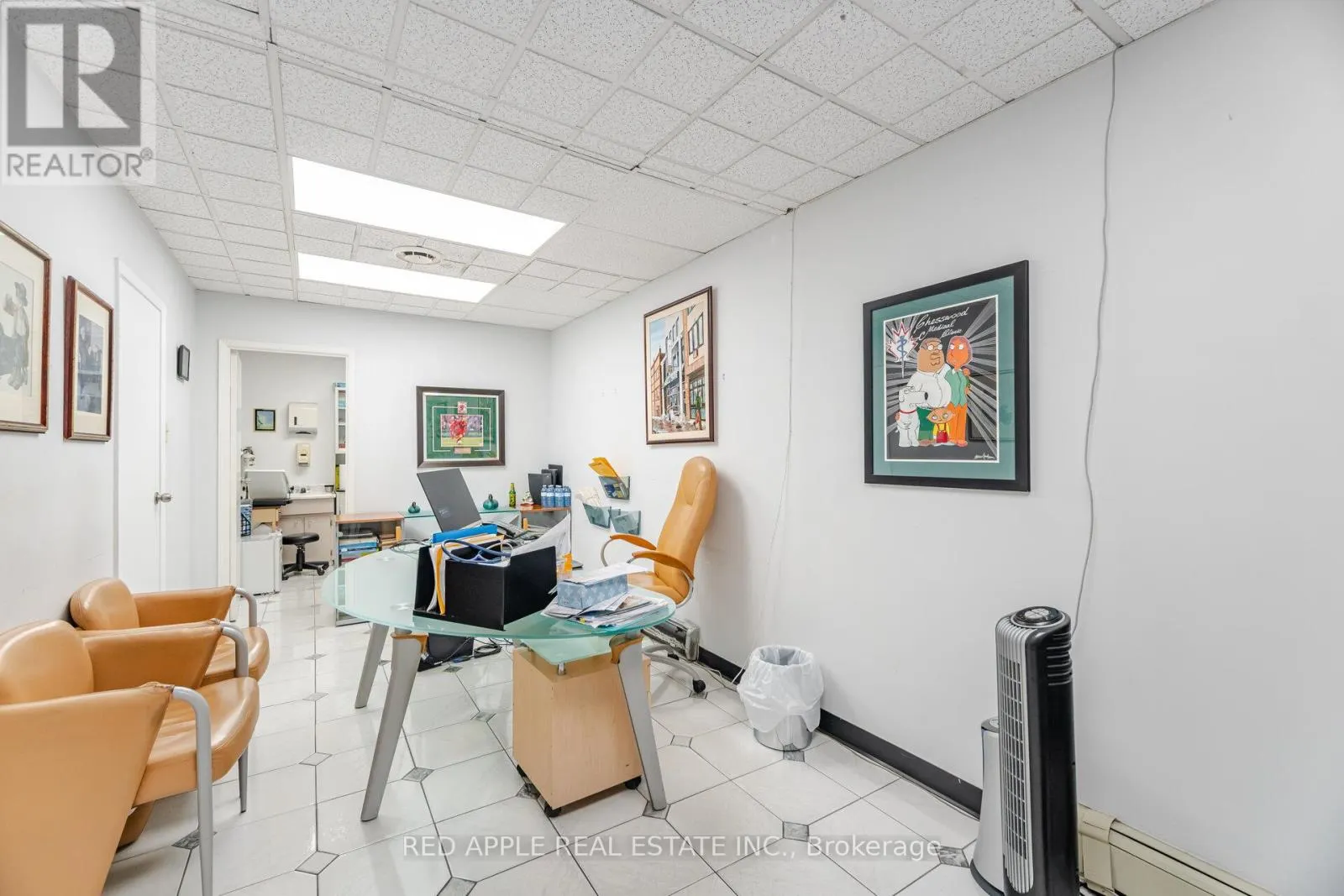 799 BLOOR STREET W