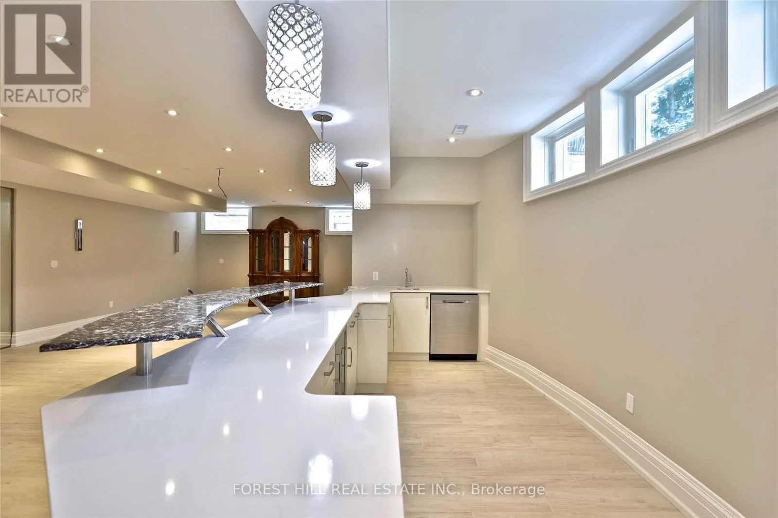 126 BEECHWOOD AVENUE