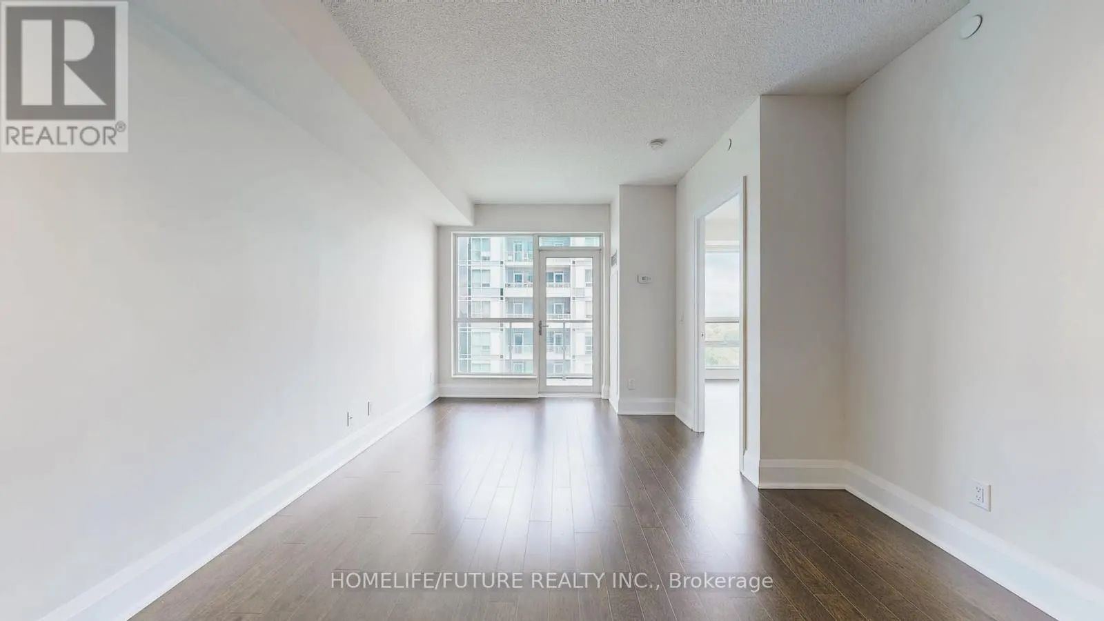 1302 - 120 HARRISON GARDEN BOULEVARD