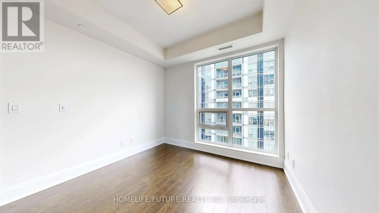 1302 - 120 HARRISON GARDEN BOULEVARD