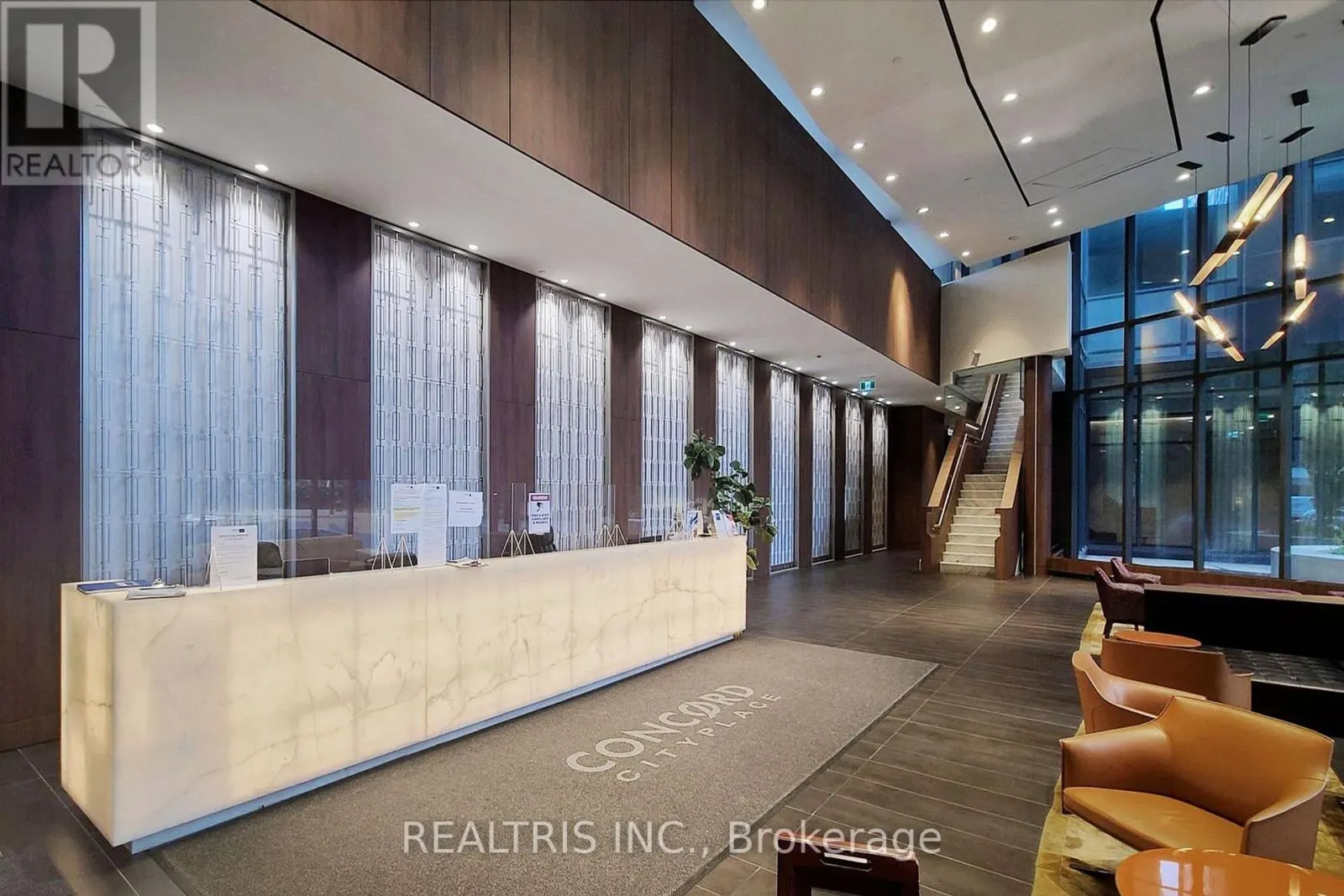 611 - 90 QUEENS WHARF ROAD
