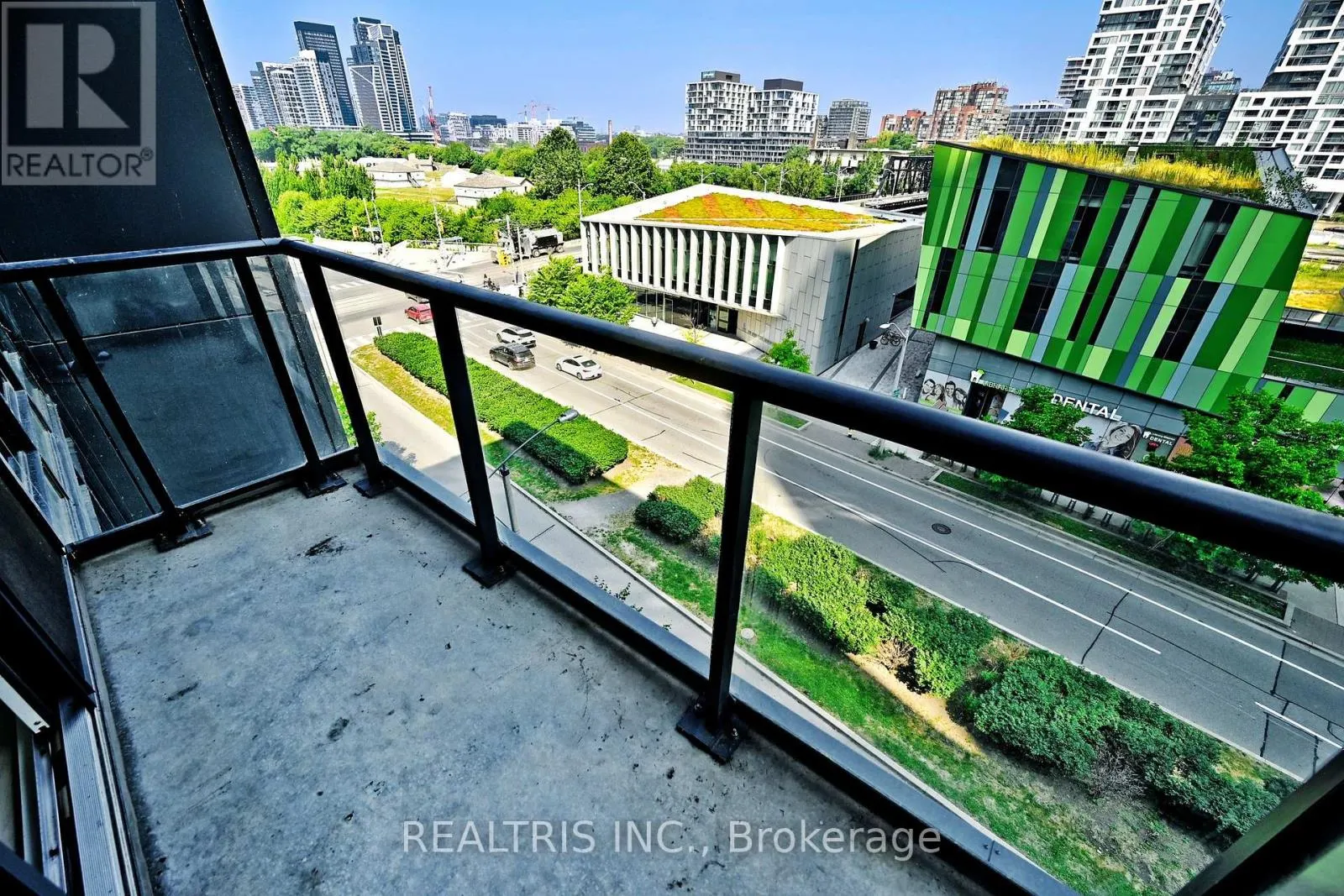 611 - 90 QUEENS WHARF ROAD