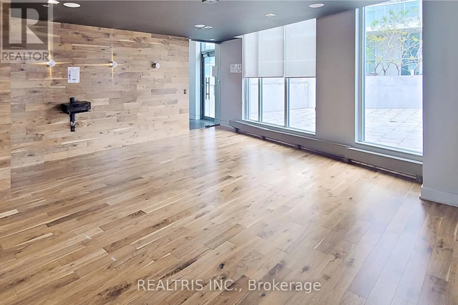 611 - 90 QUEENS WHARF ROAD