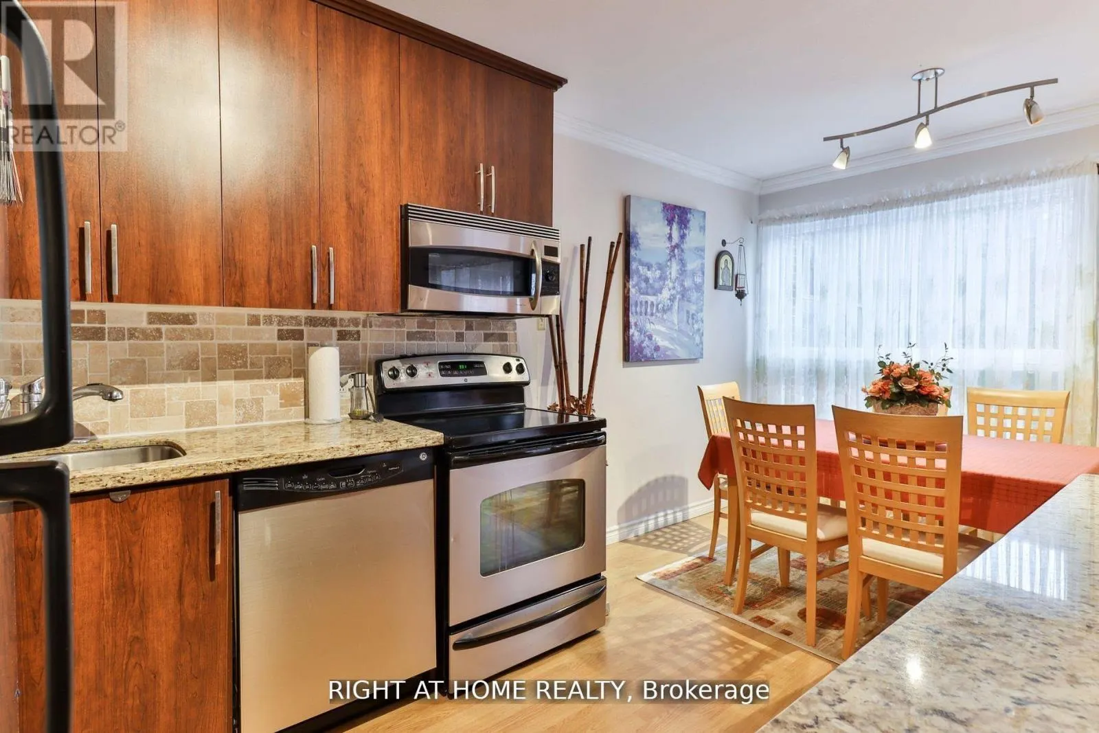12 - 50 THREE VALLEYS DRIVE