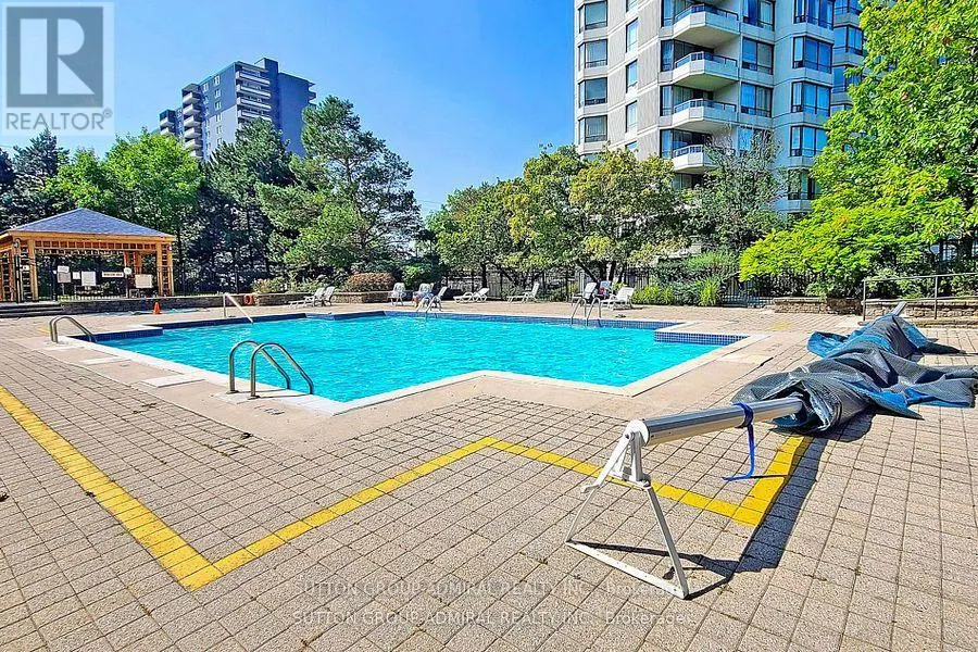 1104 - 1131 STEELES AVENUE W